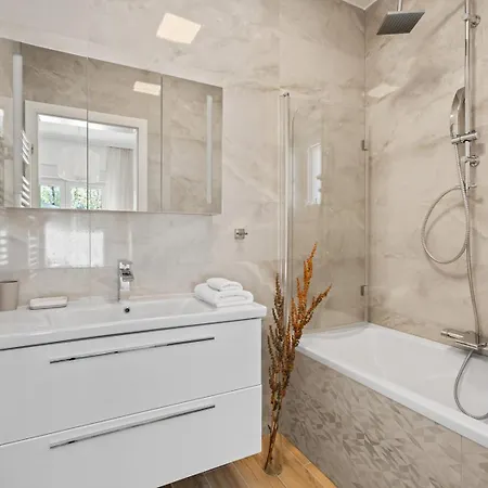 New! Angela A Modern Family Retreat *